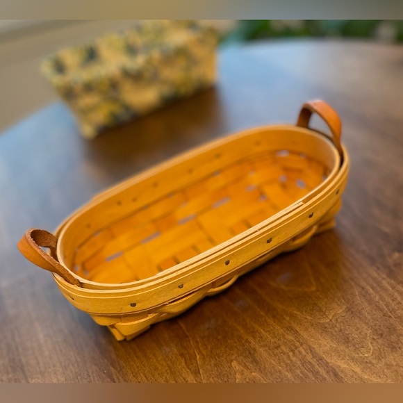 Longaberger Lavender Basket, Protector, and Liner - Picture 2 of 6